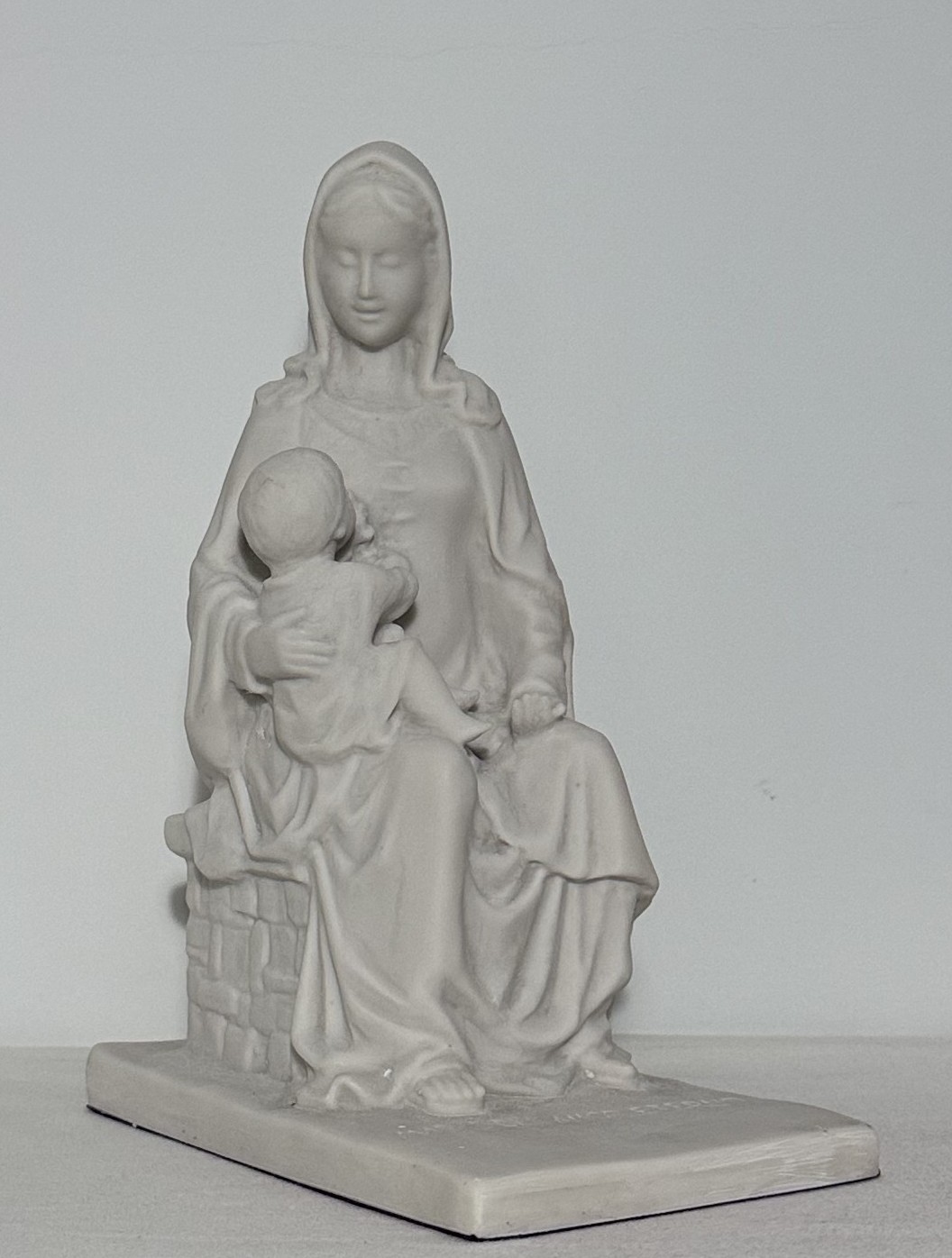 Madre Blanca - Frontal